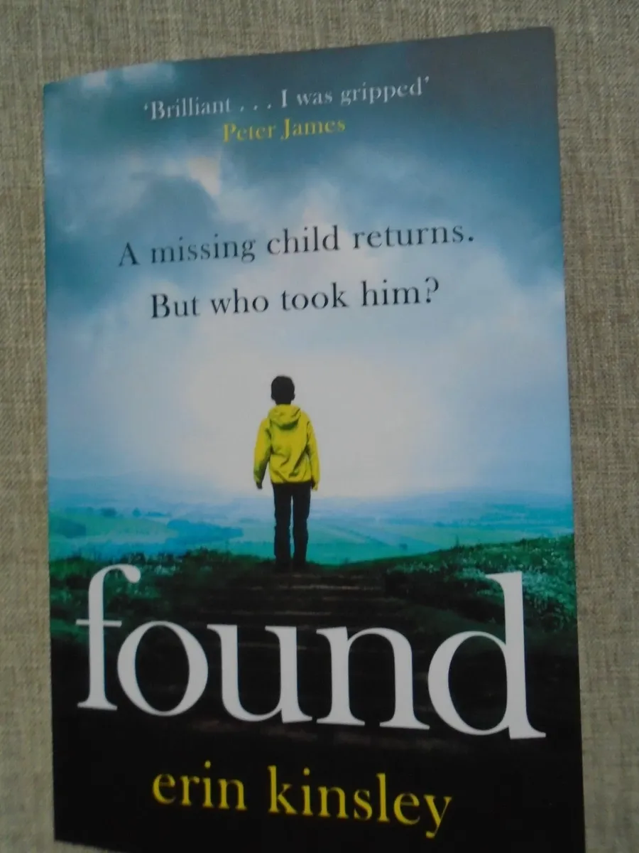 Paperback book, Fiction, Books - Image 1