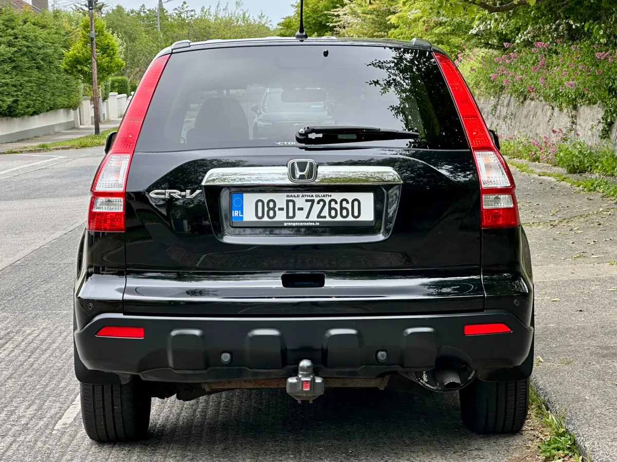 Honda CR-V Diesel | High spec | Full history. - Image 4
