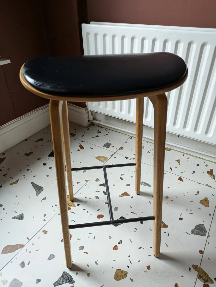 Barstool NORR11 - Image 1