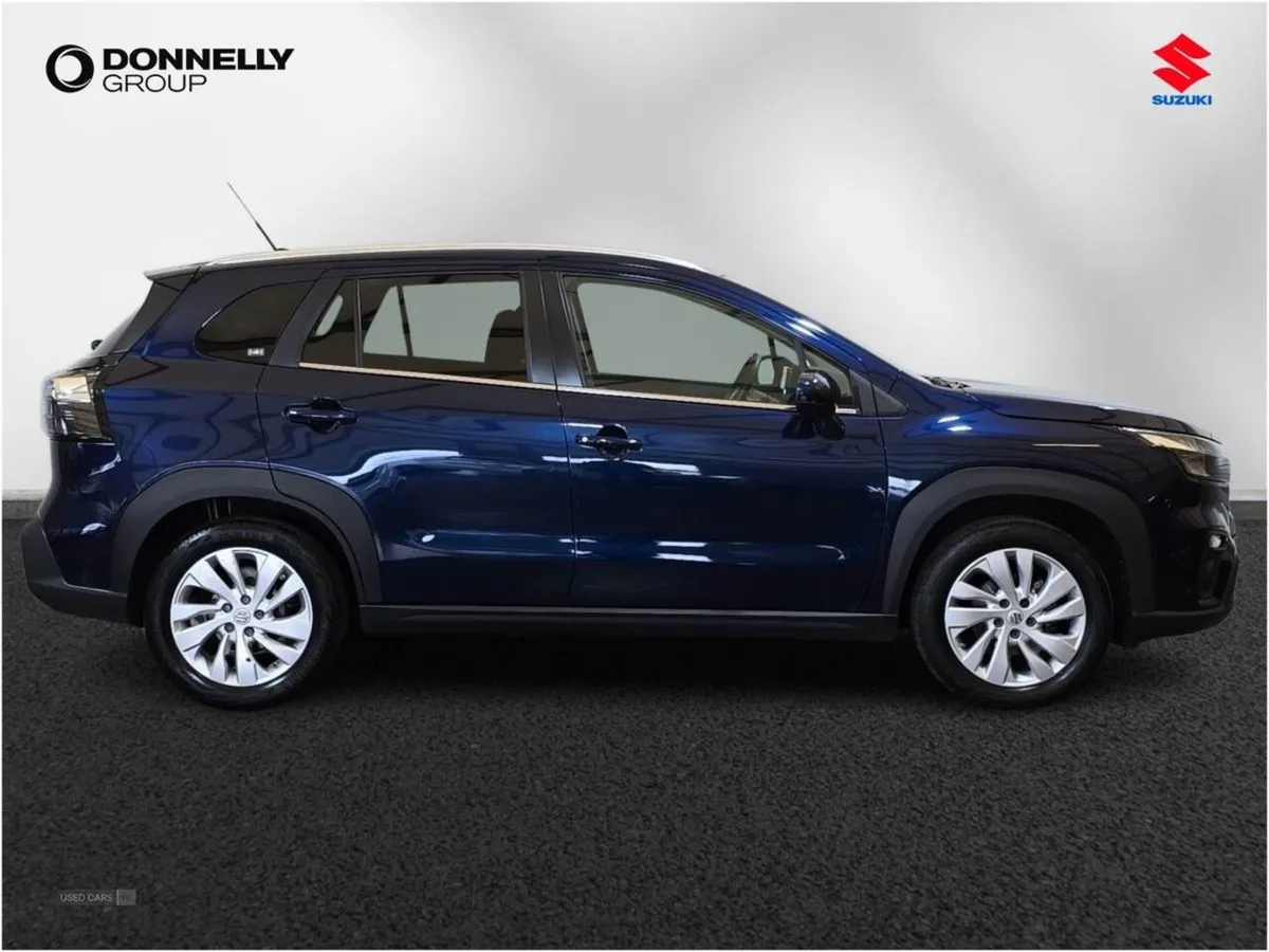 Suzuki S-CROSS 1.4 Boosterjet 48V Hybrid Motion 5 - Image 3