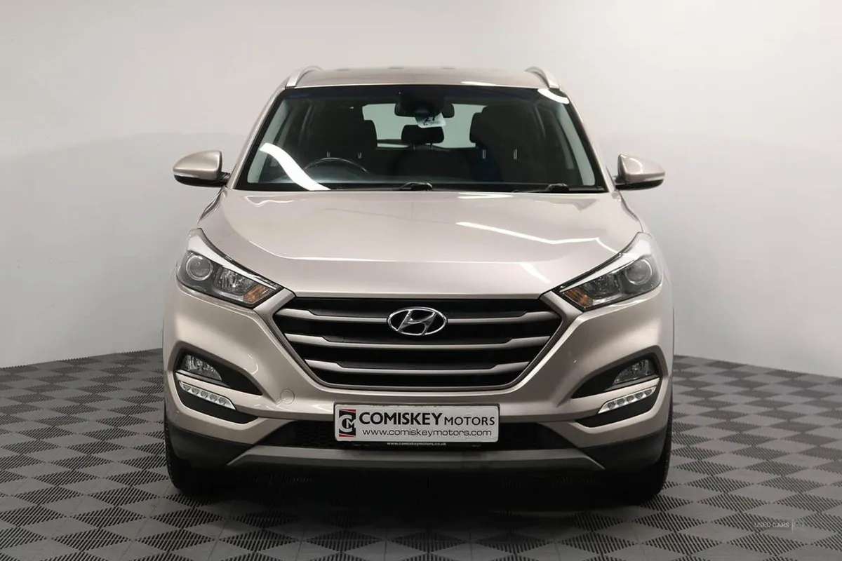 Hyundai Tucson Crdi Blue Drive SE Nav - Image 2