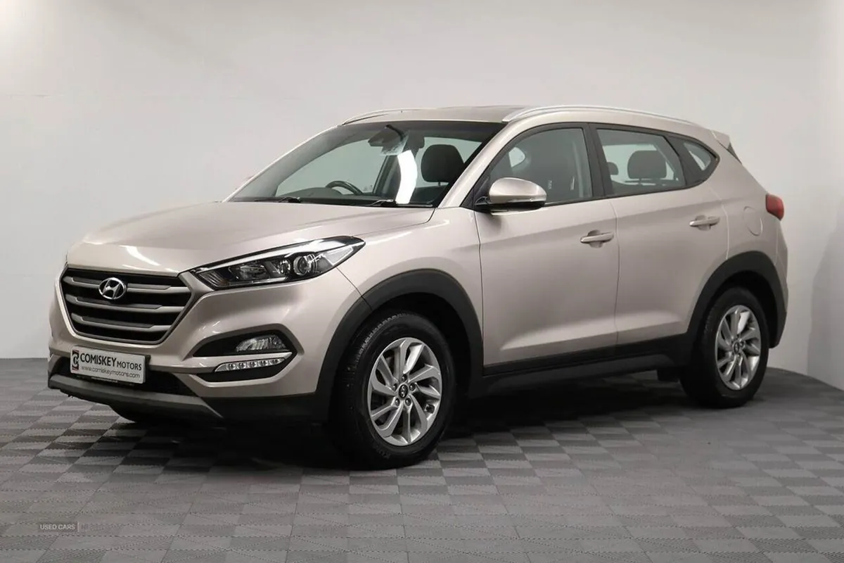 Hyundai Tucson Crdi Blue Drive SE Nav - Image 3