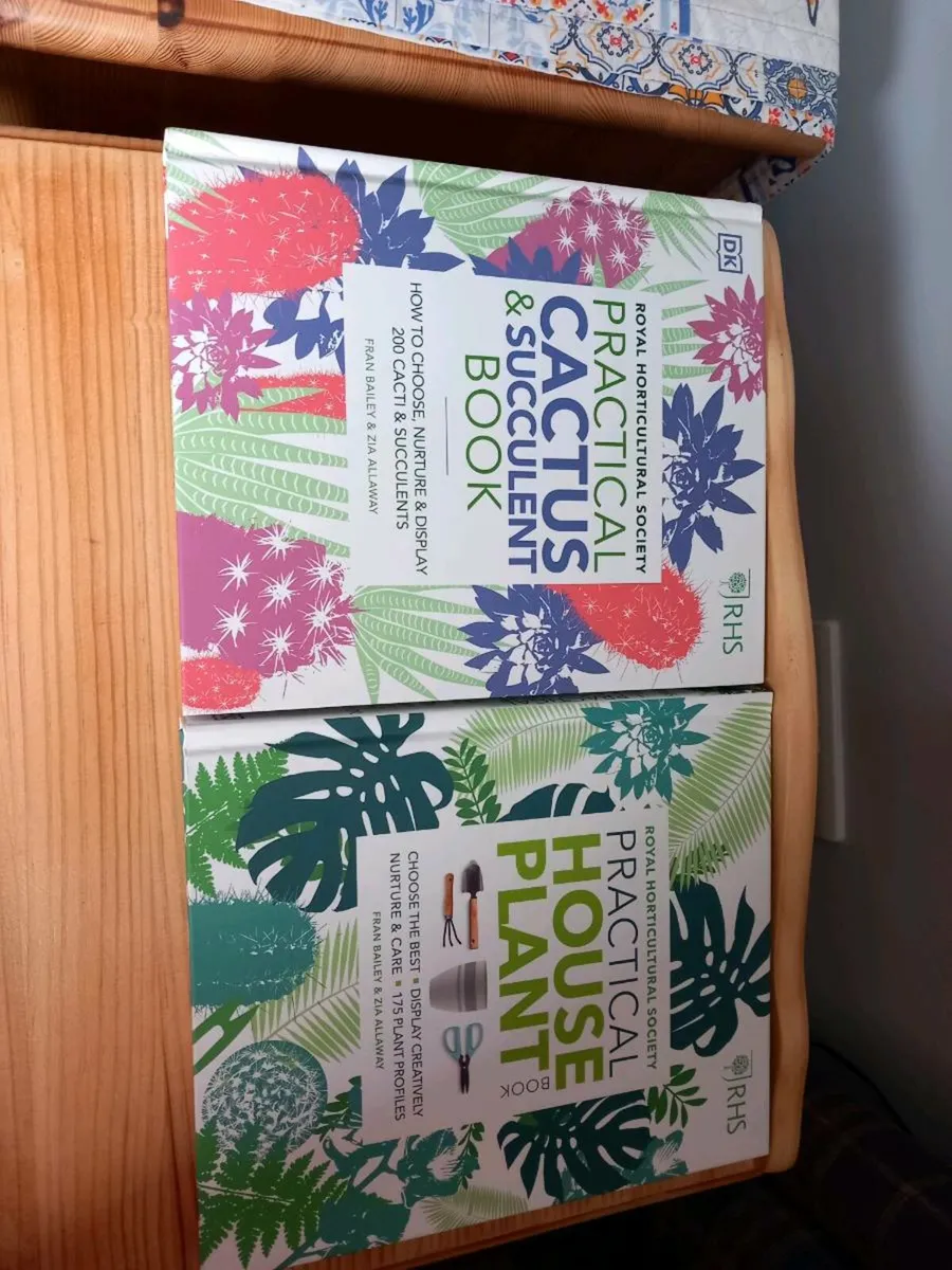 RHS House plants books - Image 1