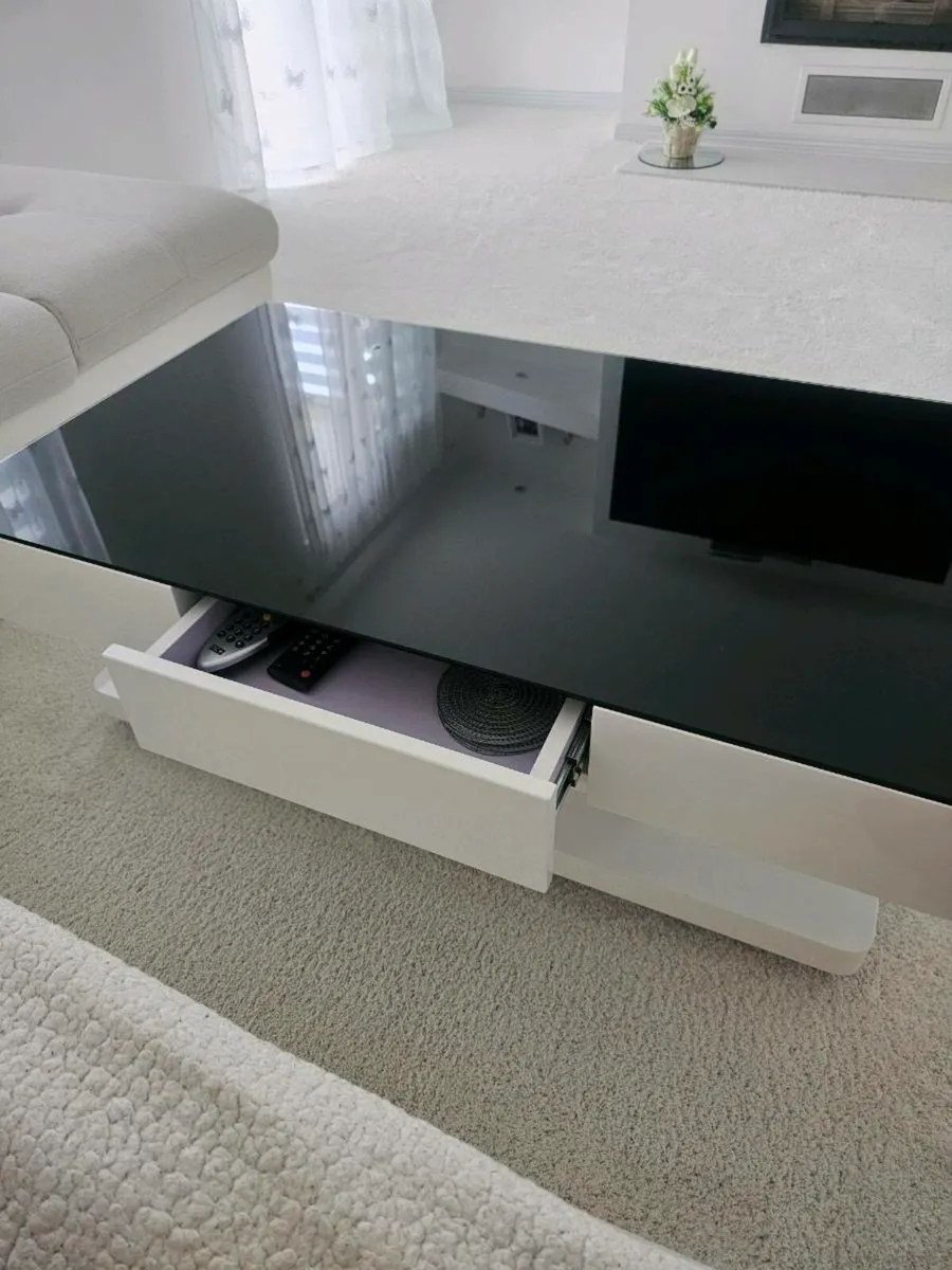 Coffee table - Image 2