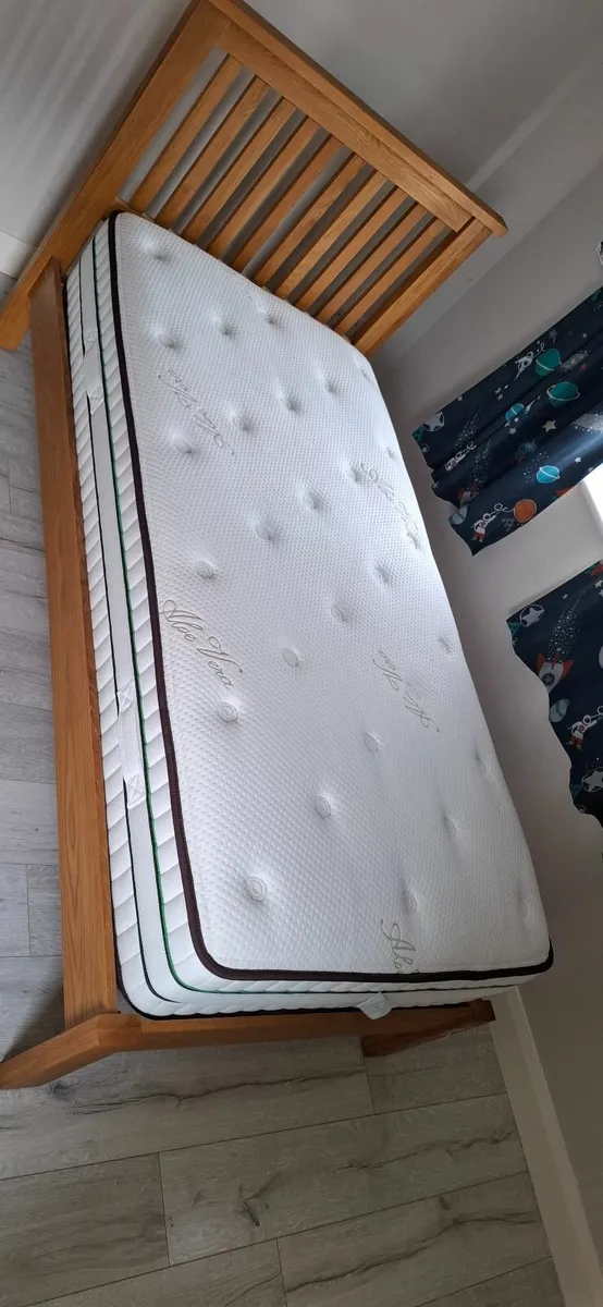 Single (3ft) oak bed frame and mattress - Image 1