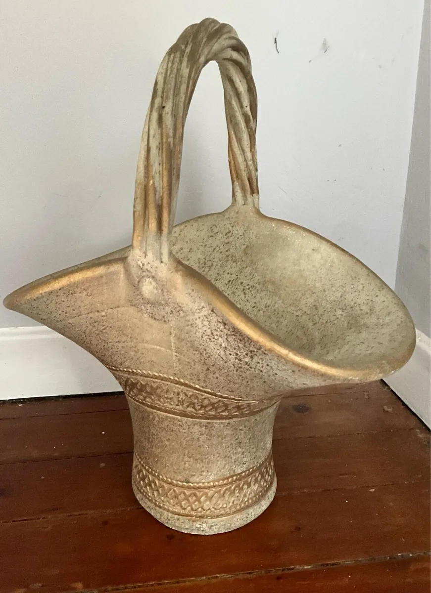 Large Vintage Stoneware Flower/Plant Basket - Image 2