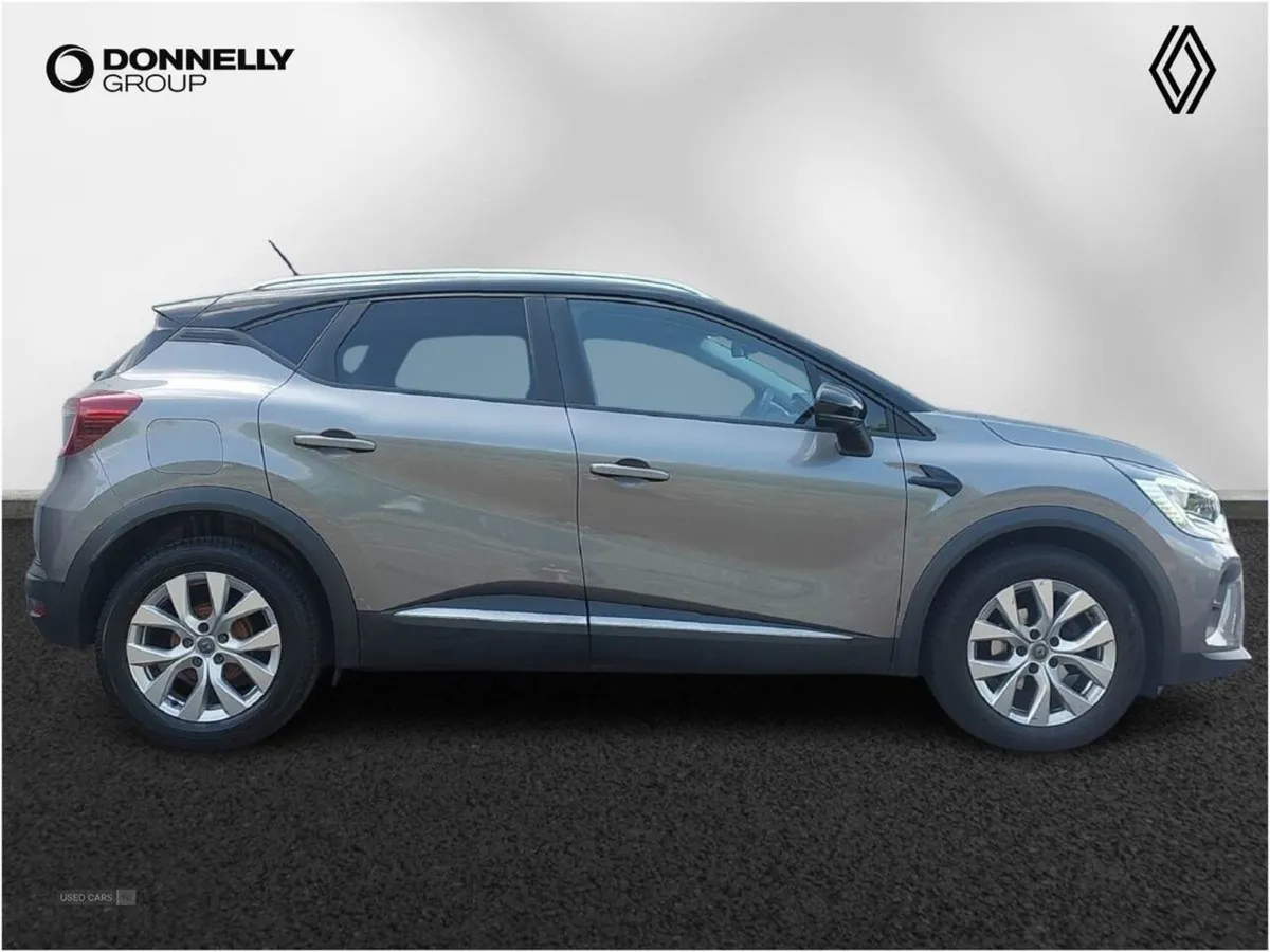Renault Captur 1.5 dCi 95 Iconic 5dr - Image 3