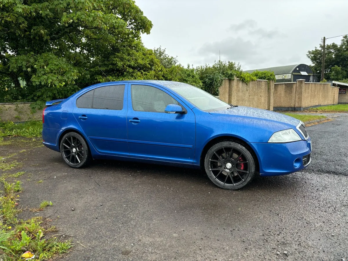 Skoda Vrs 2.0 turbo FSI petrol - Image 2