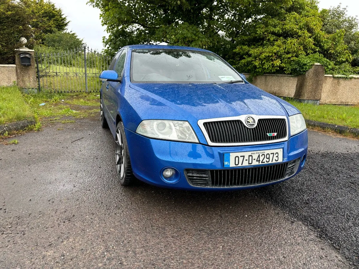 Skoda Vrs 2.0 turbo FSI petrol - Image 3
