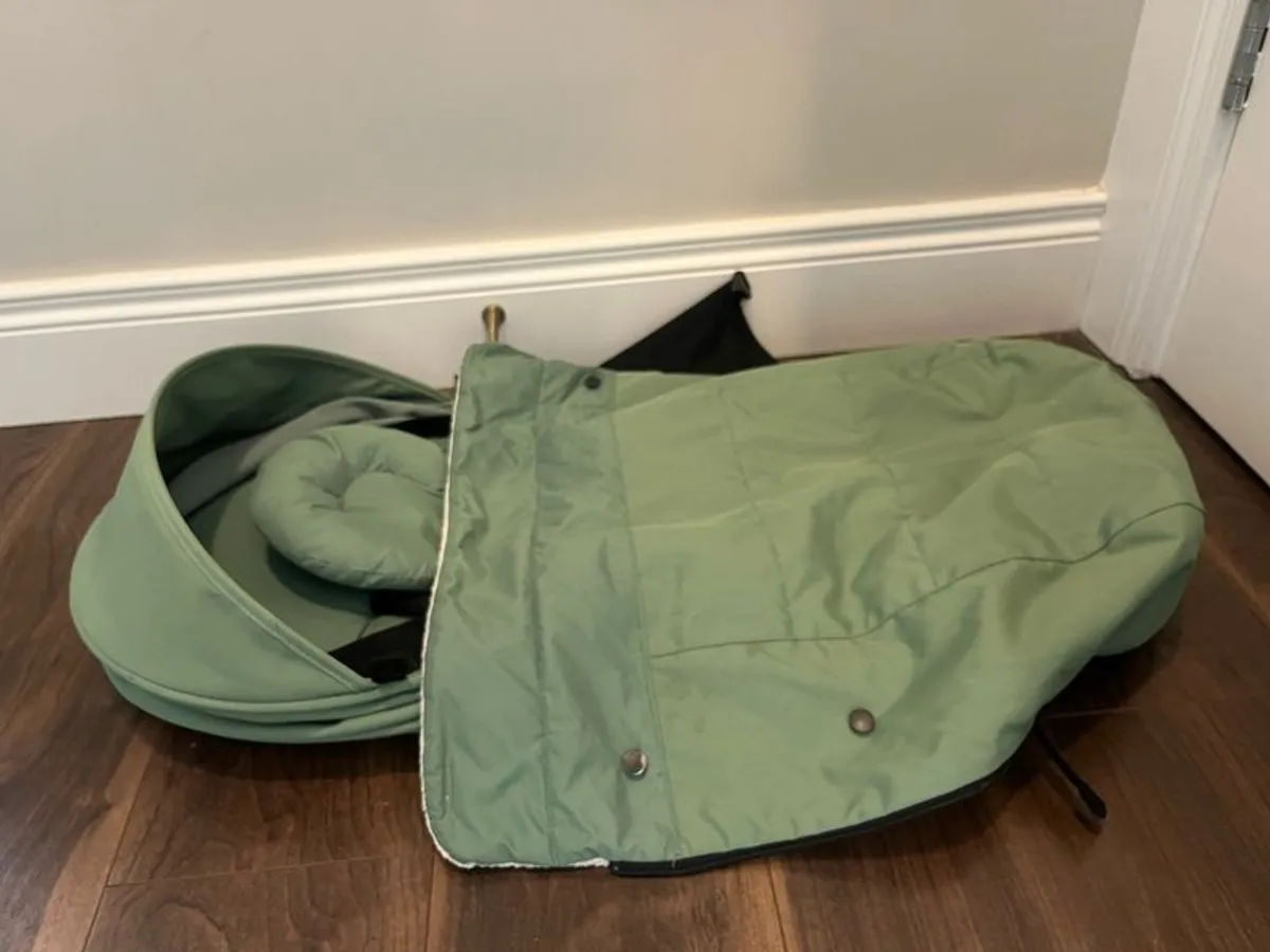 yoyo newborn pack green - Image 2