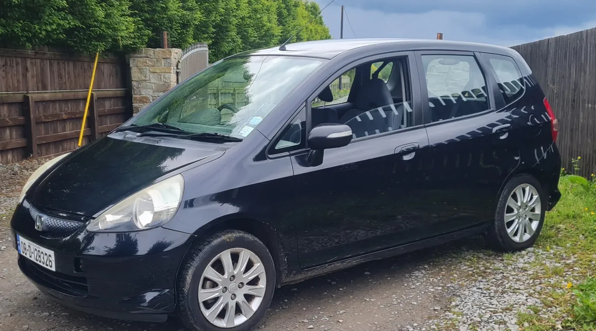 Honda Jazz 2008 - Image 2