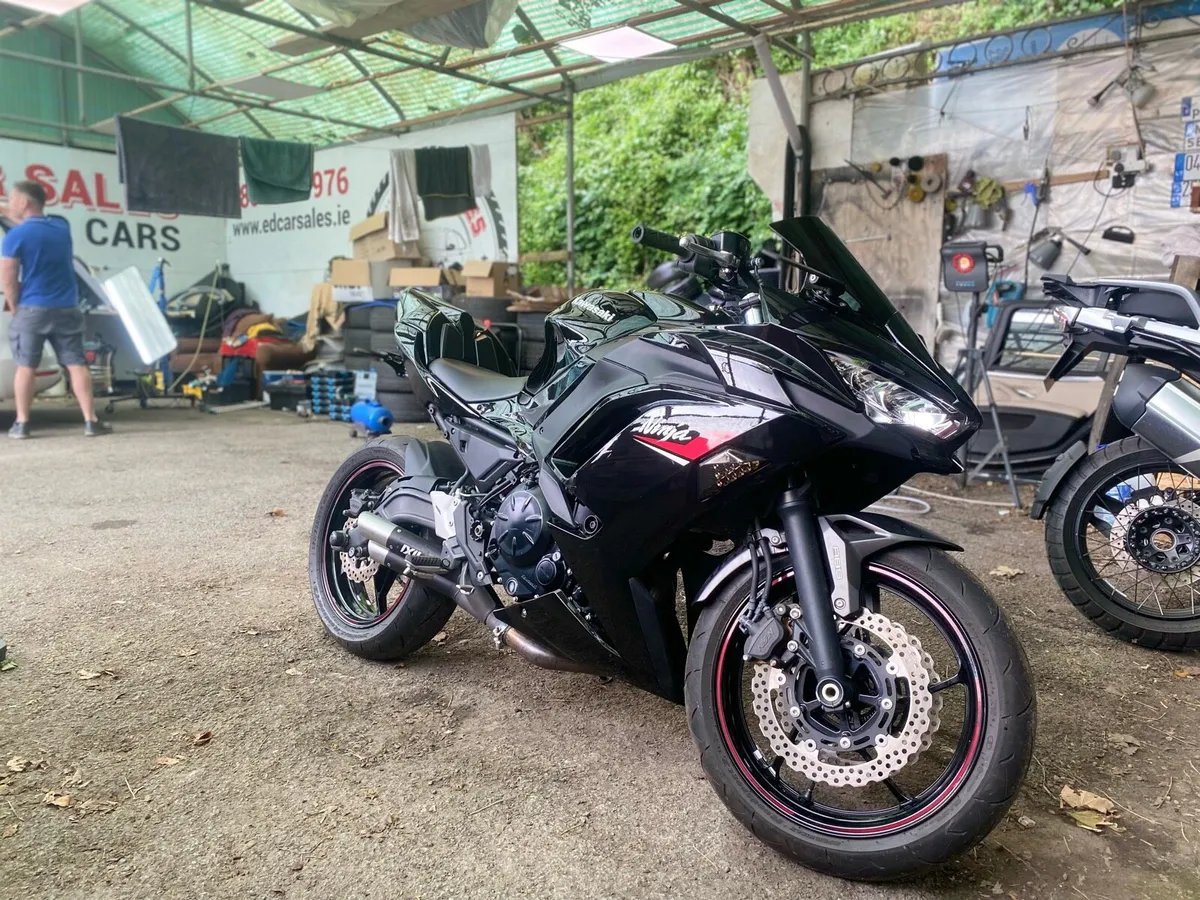 Kawasaki Ninja 650 (221) - Image 1