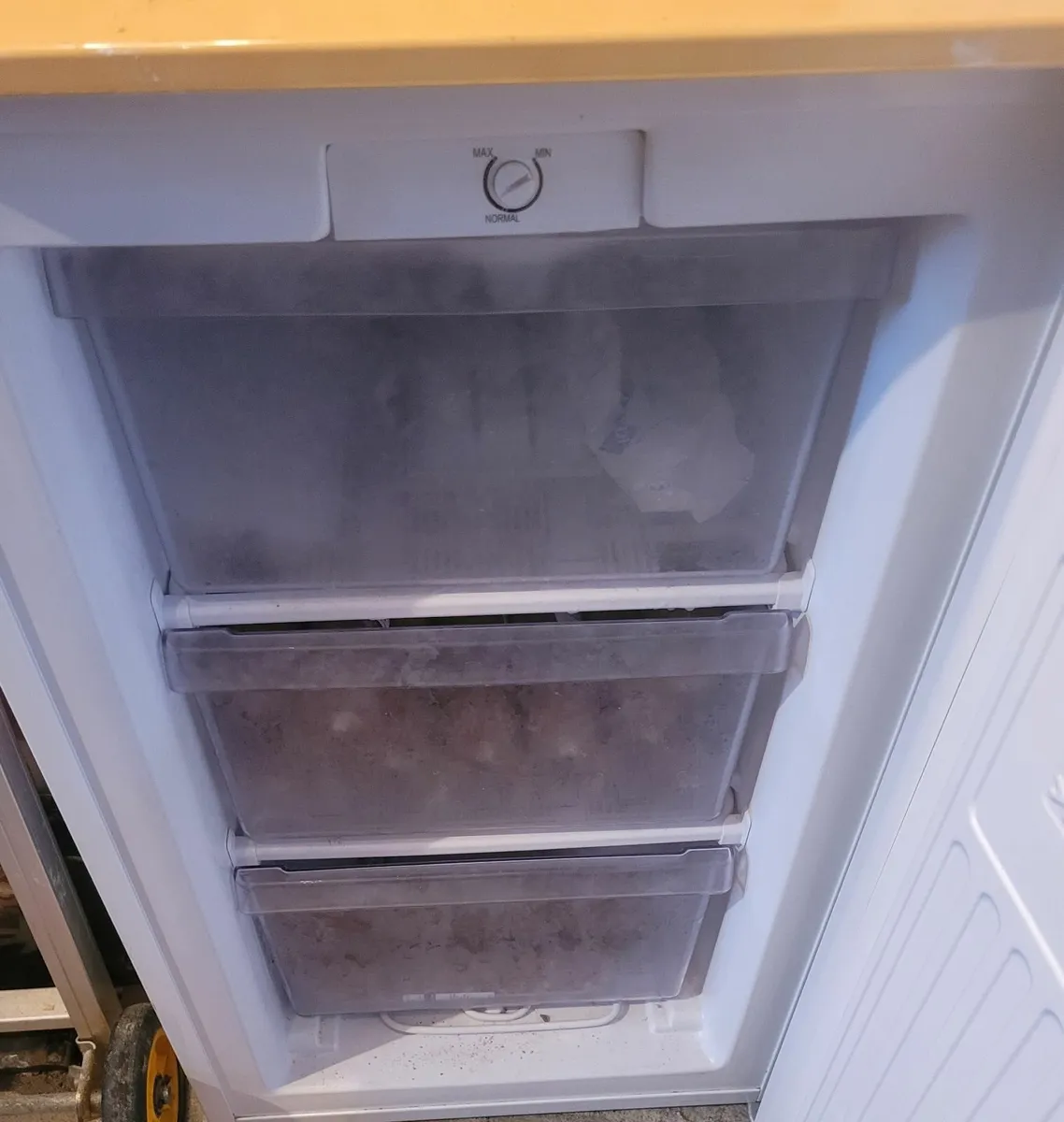 Whirlpool freezer - Image 2