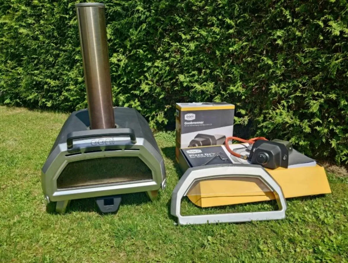 Ooni Karu 16 pizza oven accessories - Image 1