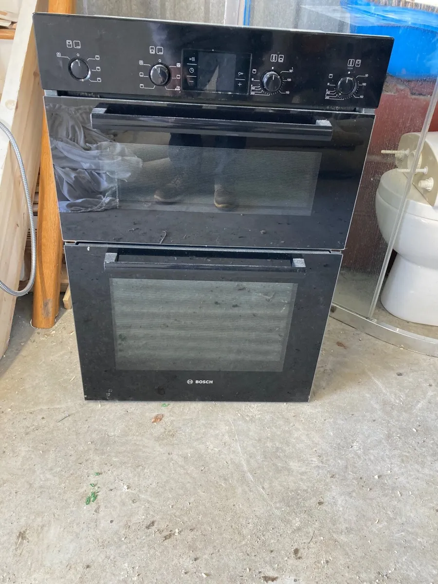 Built in Double Oven and Microwave - Image 2