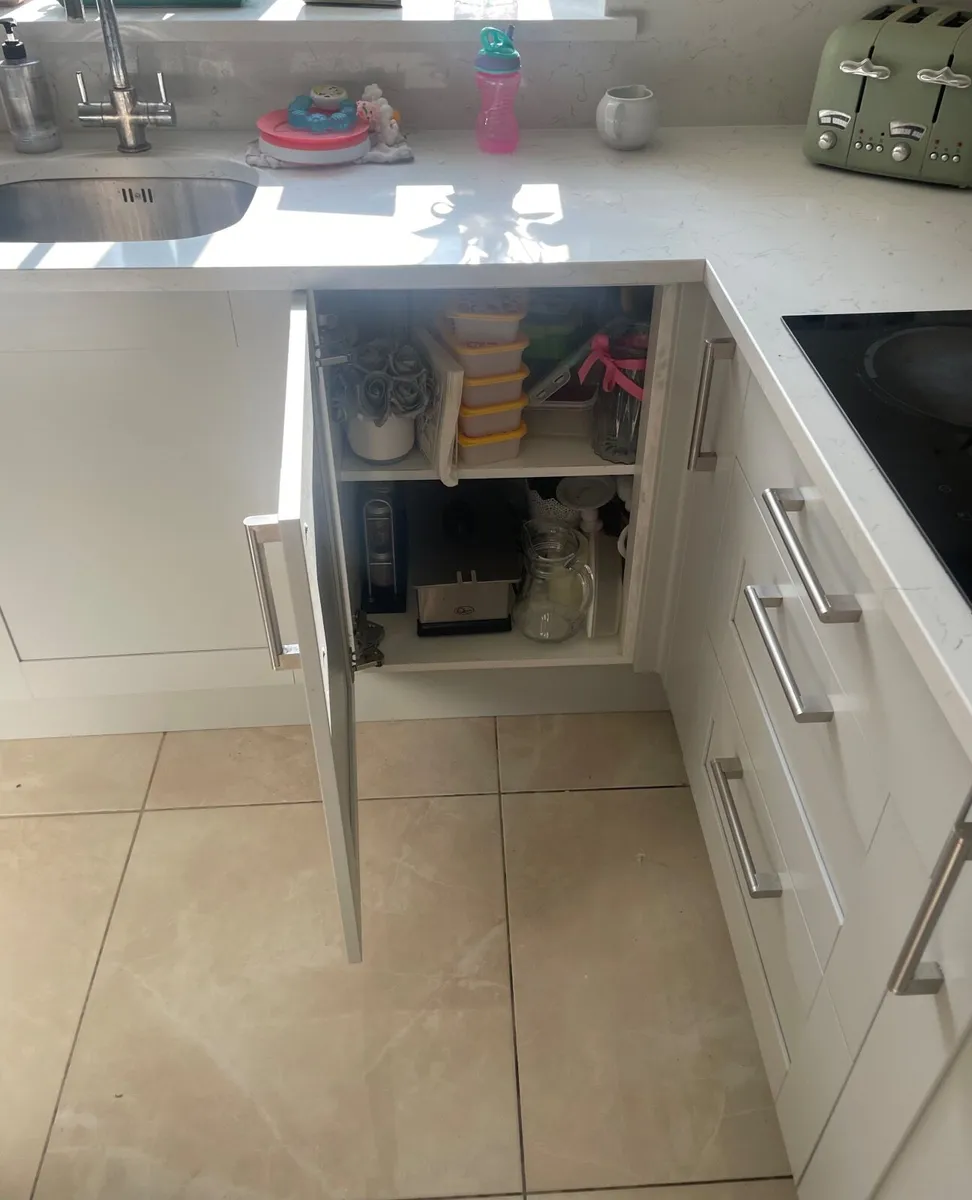Kitchen - Image 2