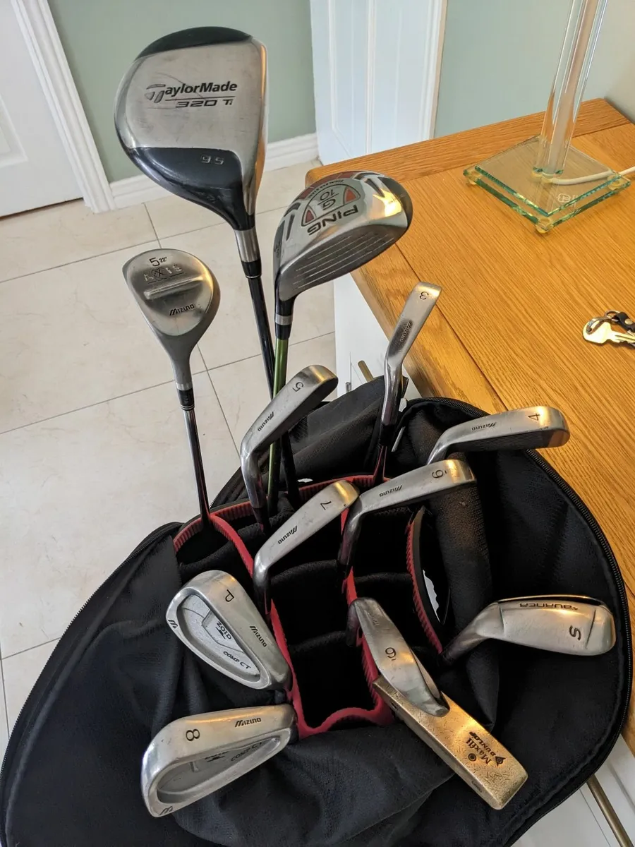 Golf Clubs - Image 1