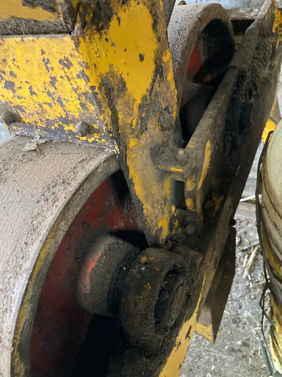 McMaster Grain Roller - Image 3