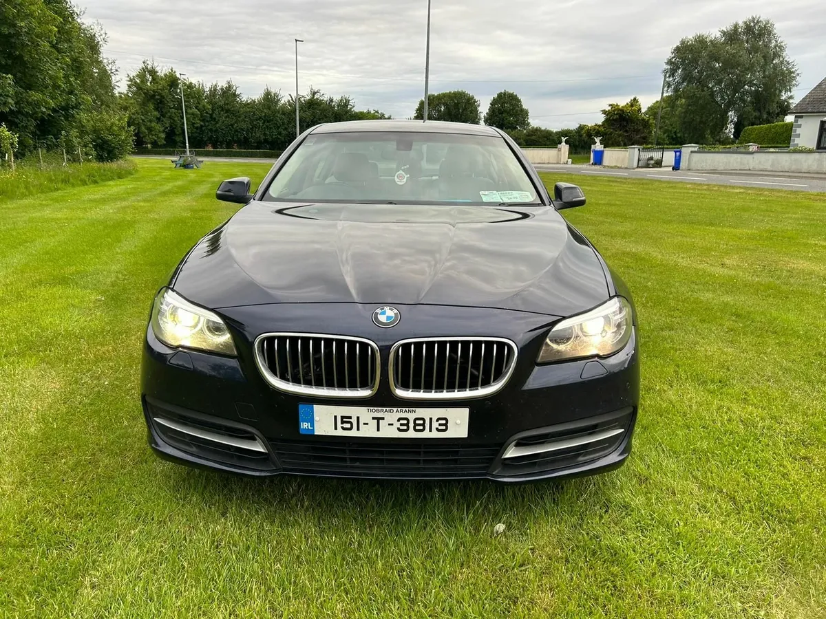 BMW 5-Series 2015 - Image 2