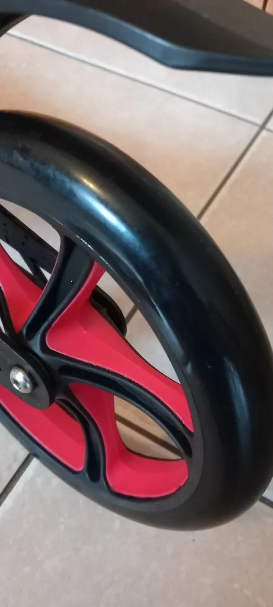 Scooter - Image 3