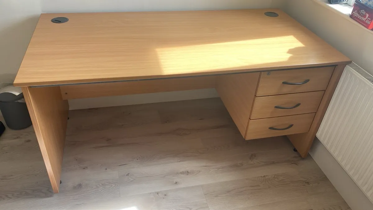 Office Desk - Image 2