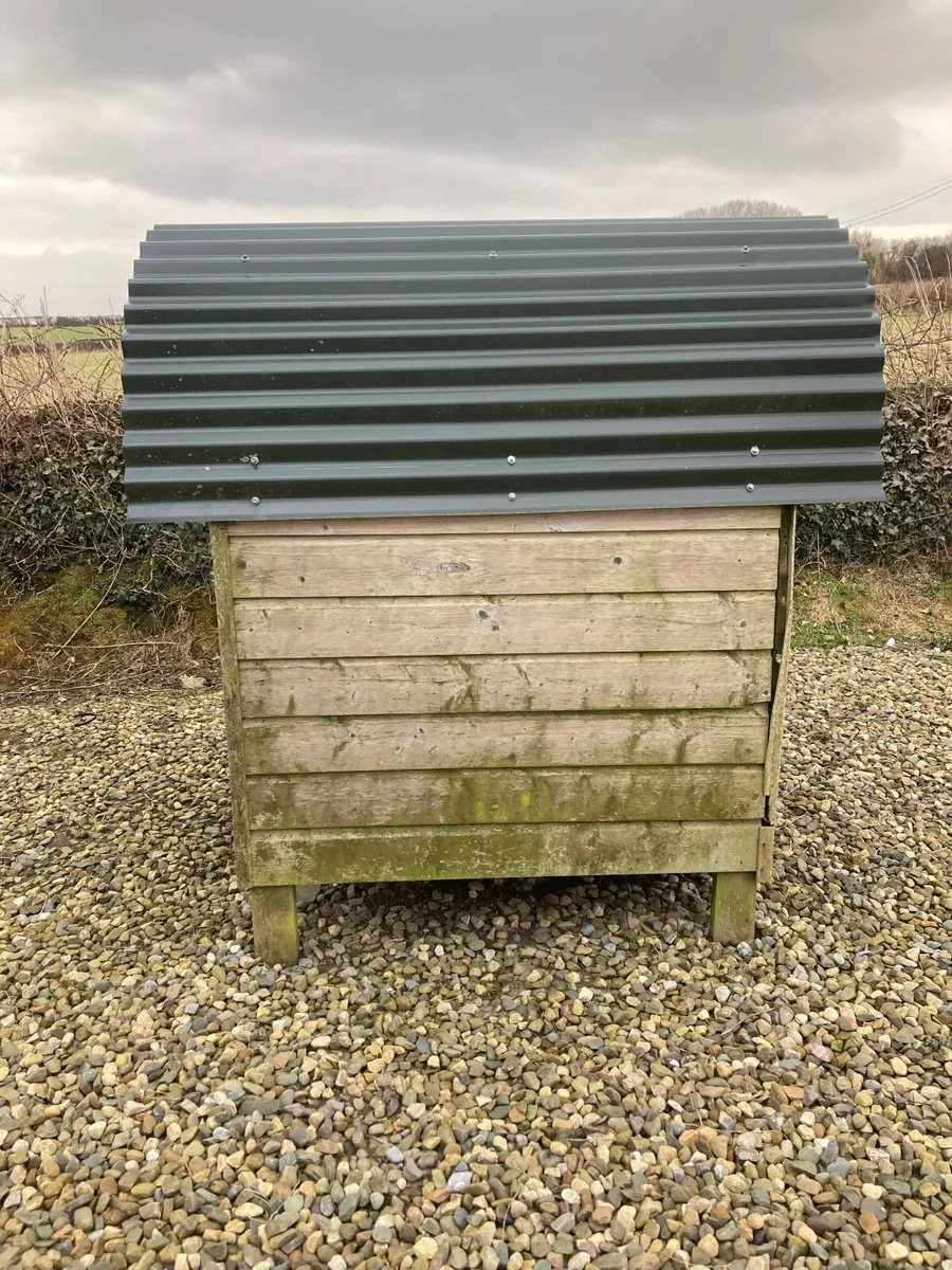 Hen house - Image 3