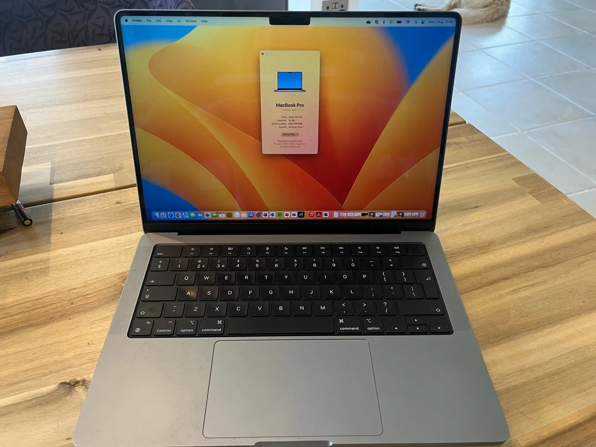 MacBook M1 Pro 14” - Image 1