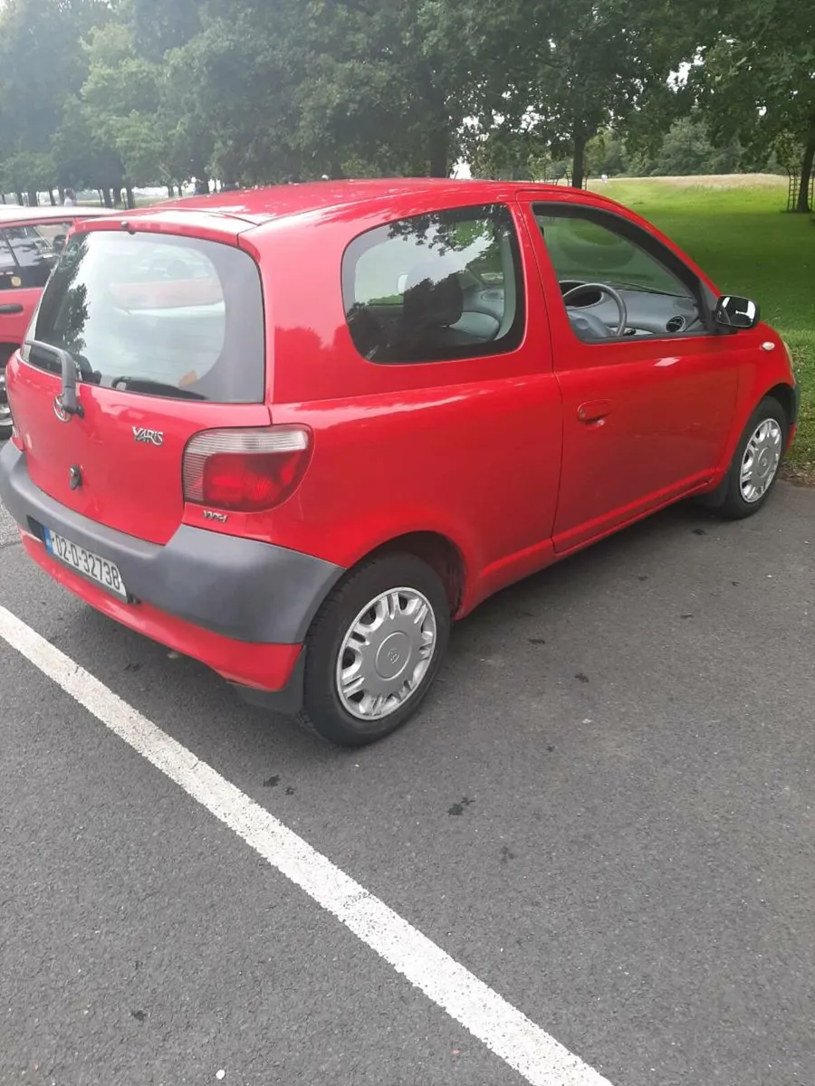 Toyota yaris 2002 - Image 3