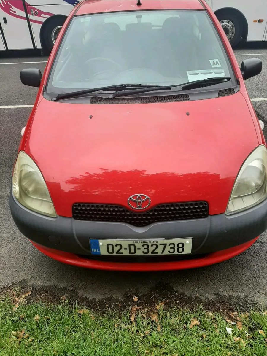 Toyota yaris 2002 - Image 4