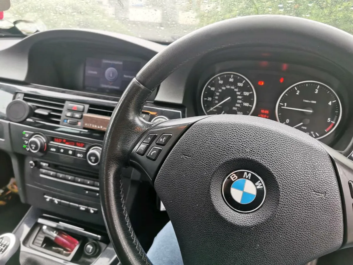 BMW 320D 177 HP manual(FRESH NCT) - Image 3