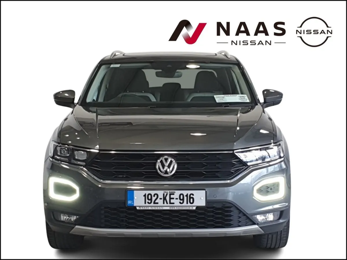 Volkswagen T-Roc Sport 1.0 TSI PAN Roof Manual 6s - Image 2