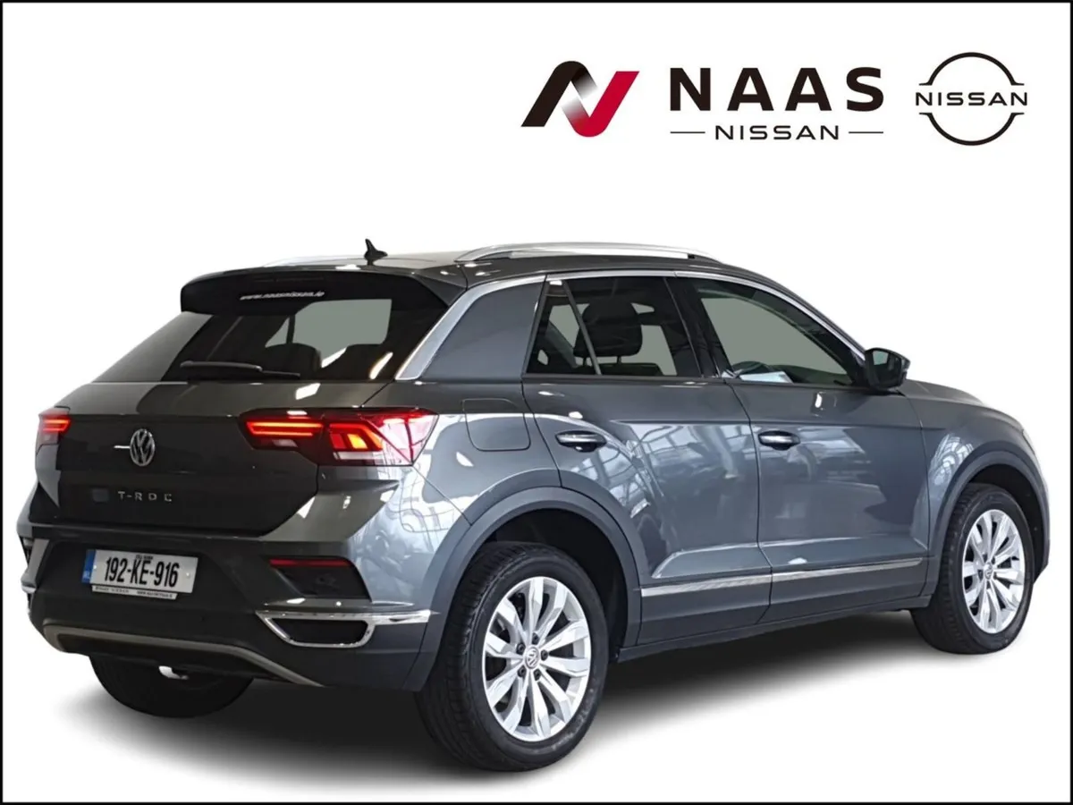 Volkswagen T-Roc Sport 1.0 TSI PAN Roof Manual 6s - Image 4