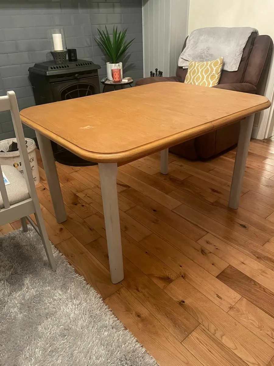 Kitchen Table - Image 1