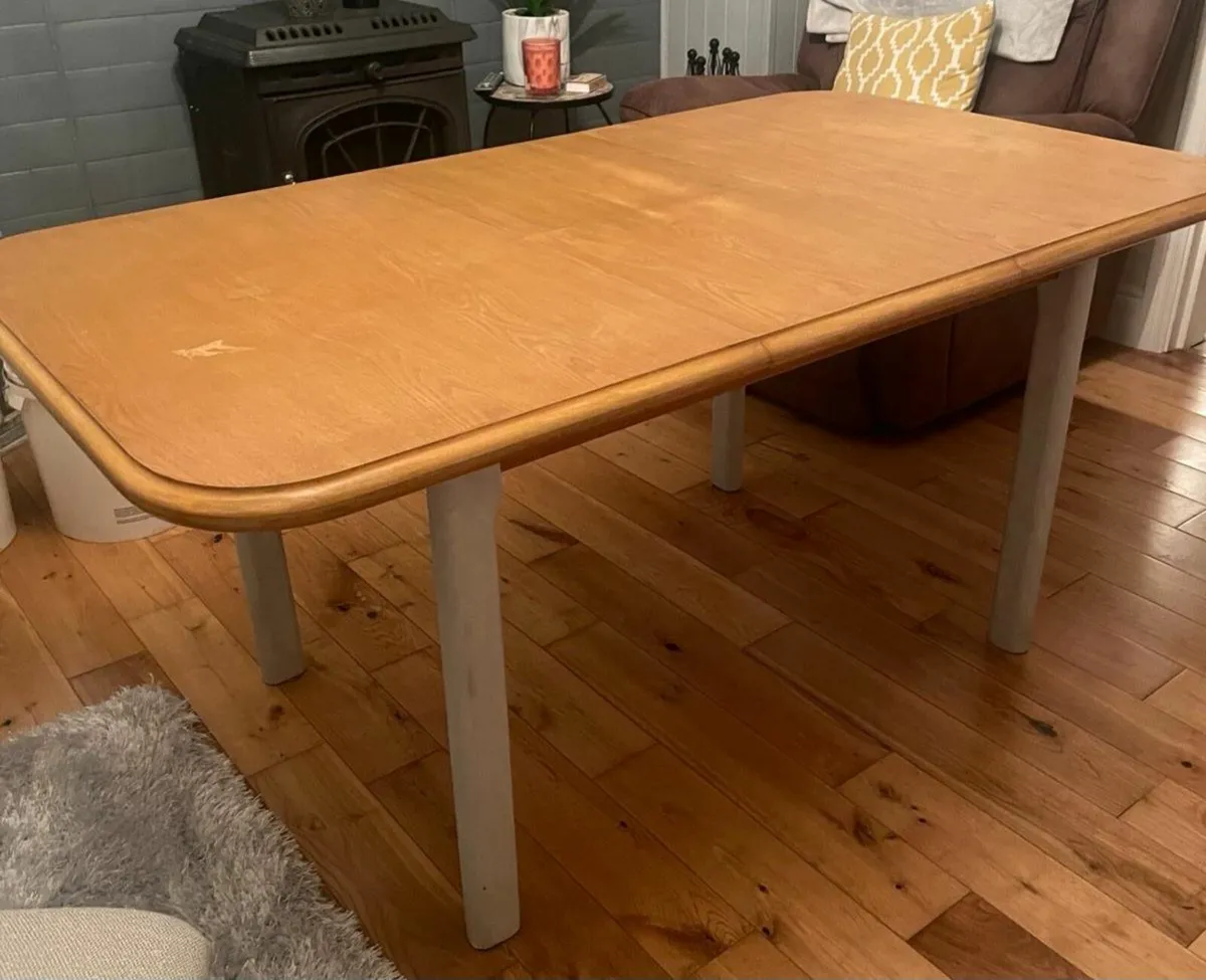 Kitchen Table - Image 2