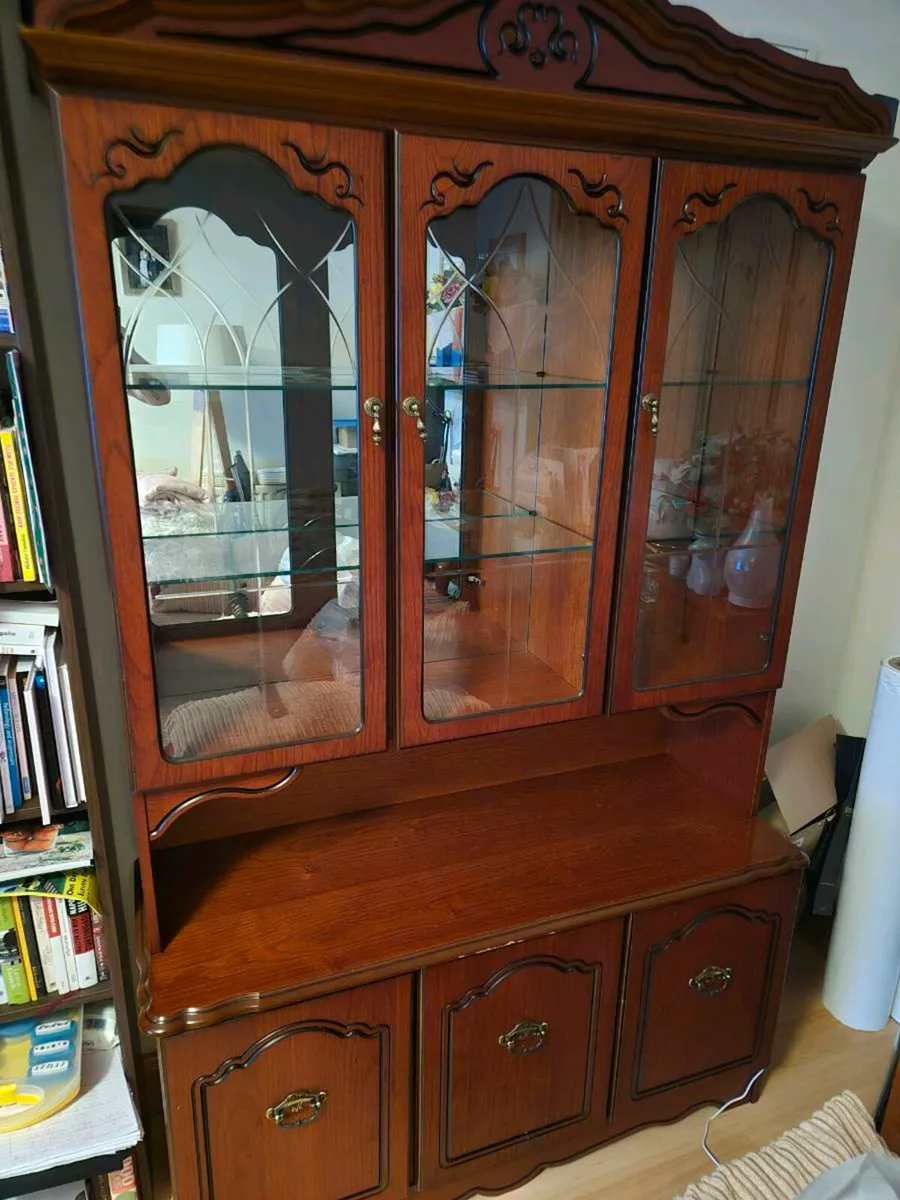 Cabinet unit - Image 1