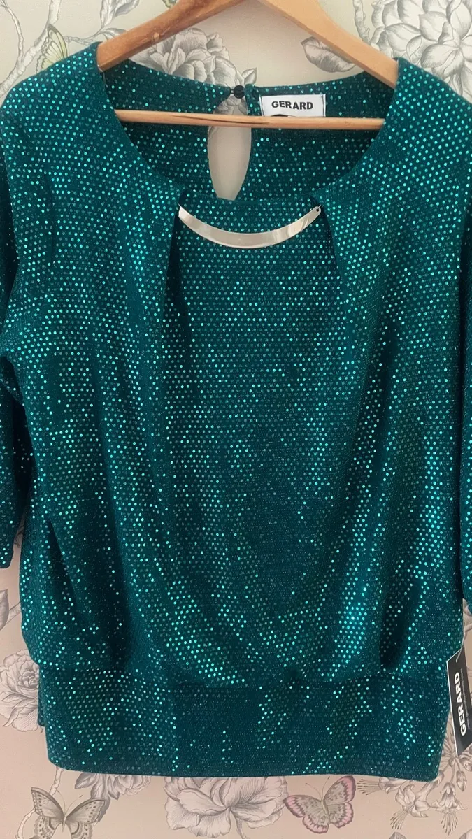 New Green top 16 - Image 1