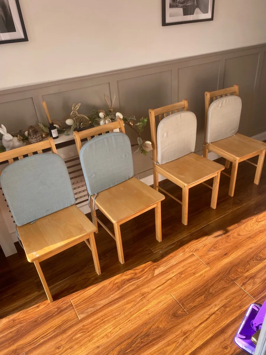 Table and 4 Chairs - Image 2