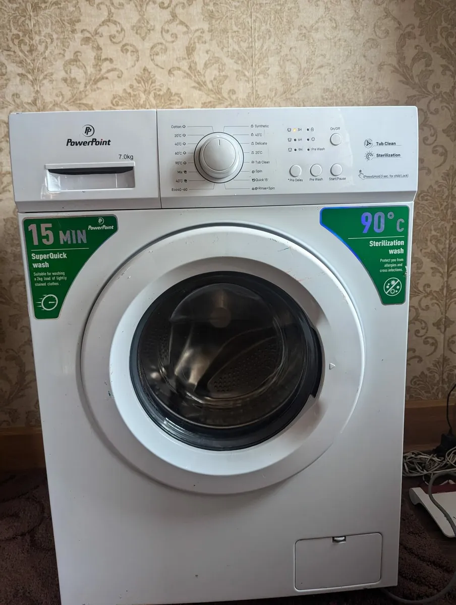 Washing machine - Image 1