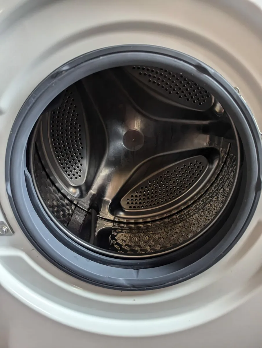 Washing machine - Image 2