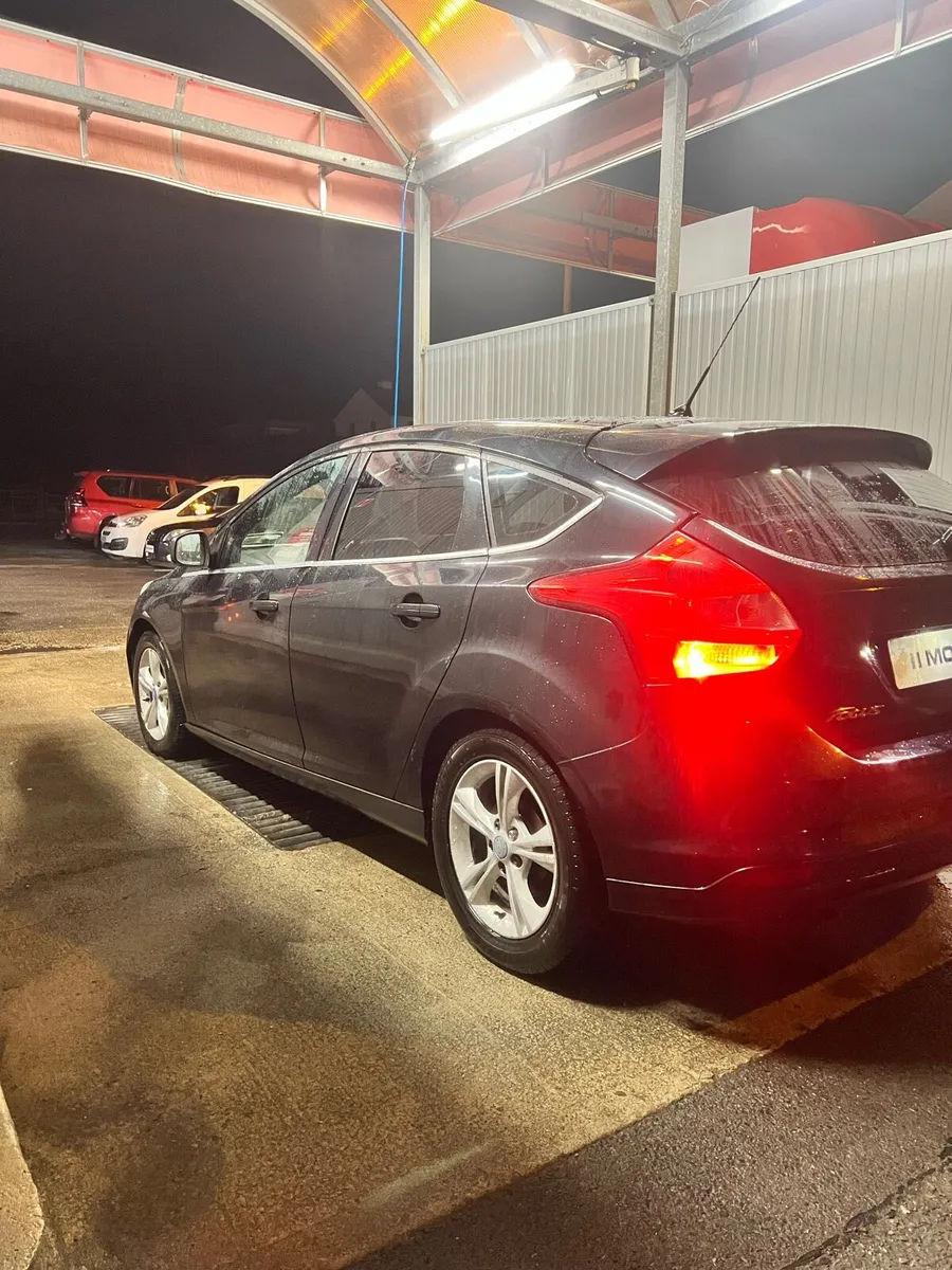 Car - Image 3