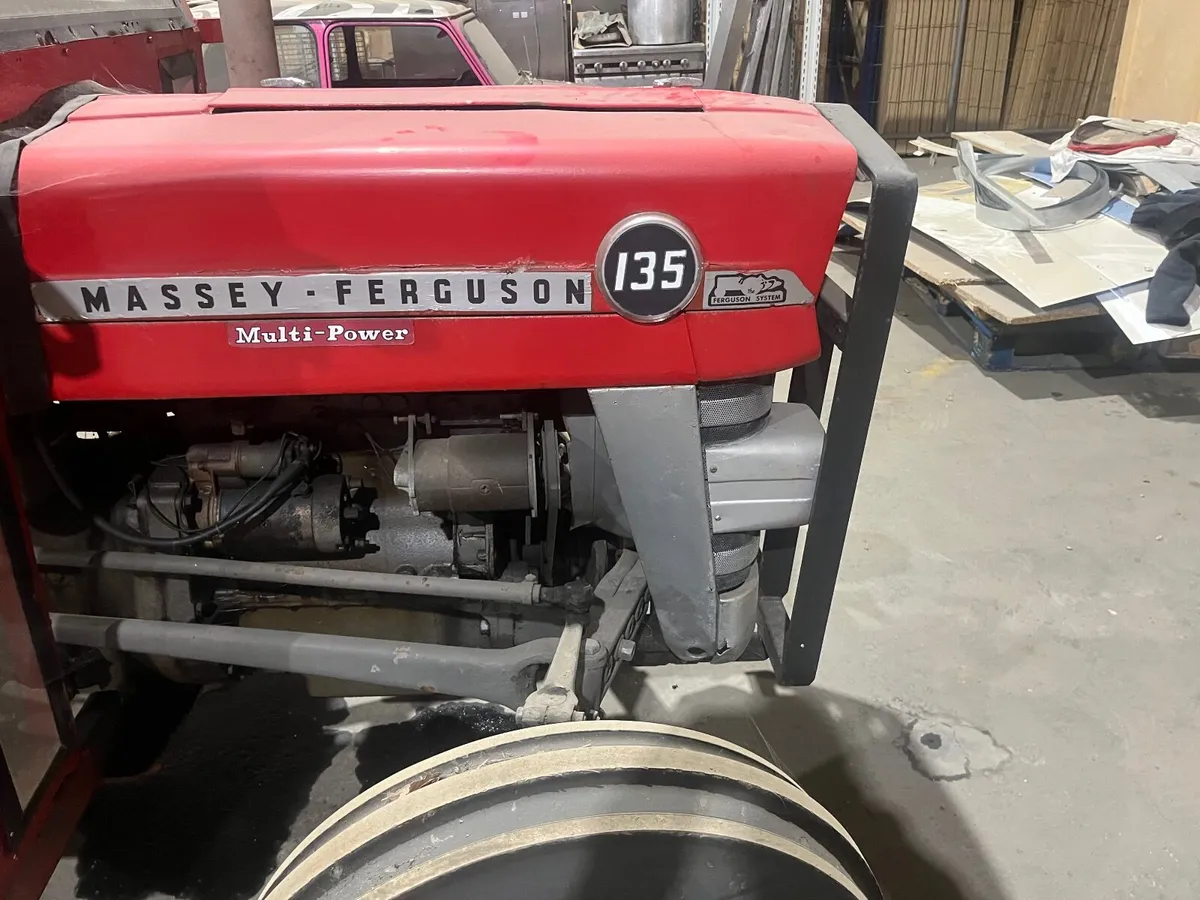Old tractors  any model wanted  or needing repairs - Image 1
