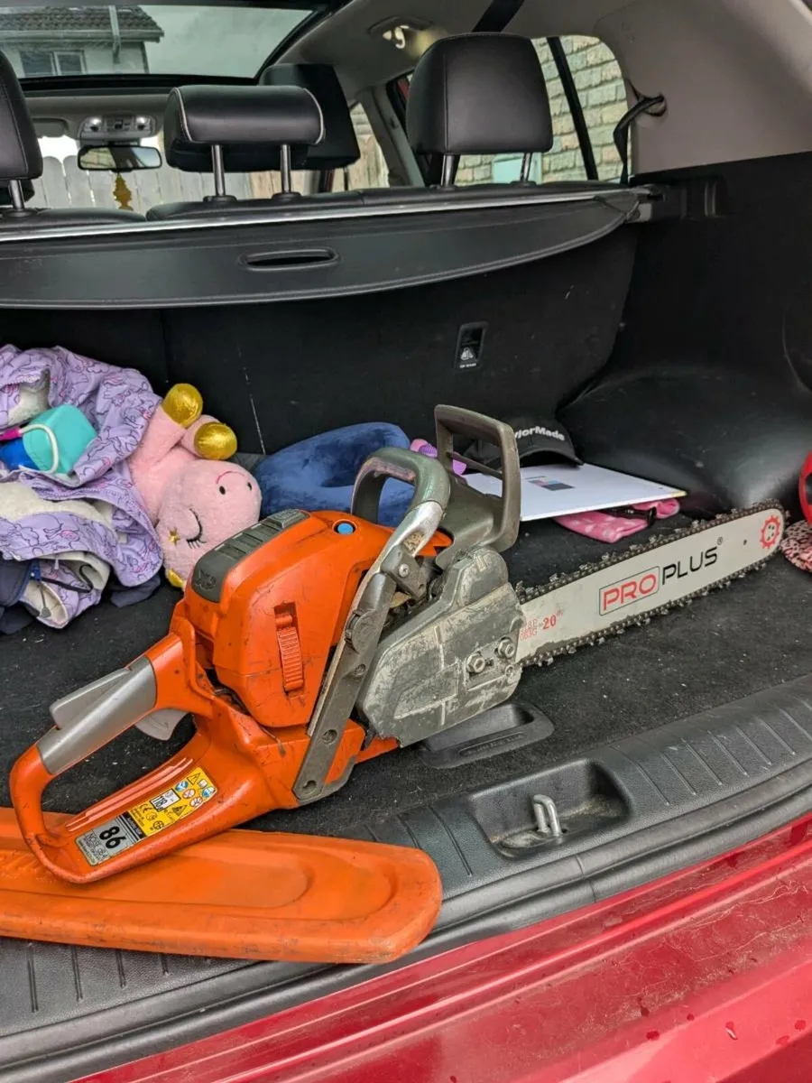 Husqvarna chainsaw - Image 4