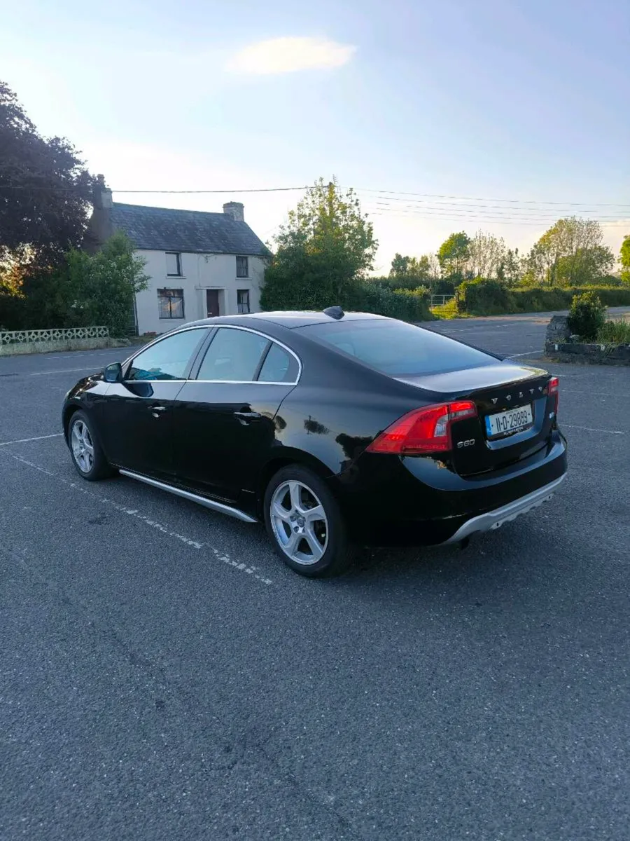 Volvo S60 2L D3 2011 - Image 3