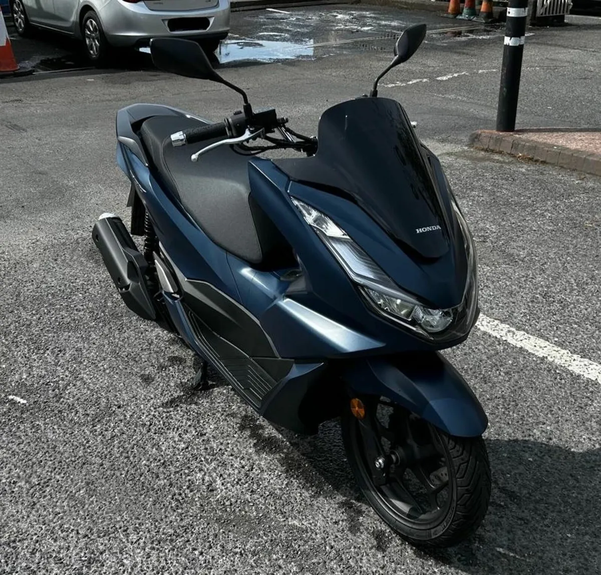 Honda 2024 PCX 125 cc - Like new! - Image 1
