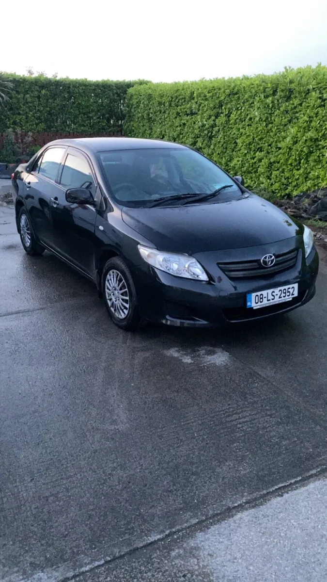 Toyota Corolla 2008 - Image 1