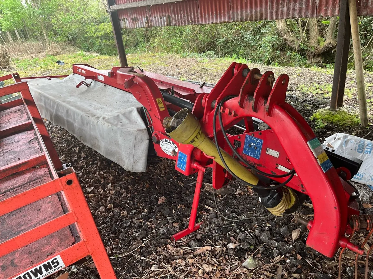 Mower - Image 1