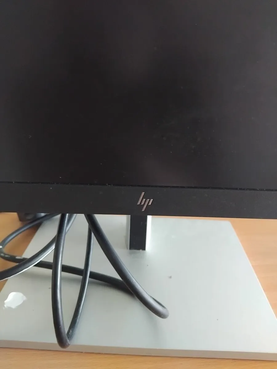 HP Monitor 21.5" - Image 2