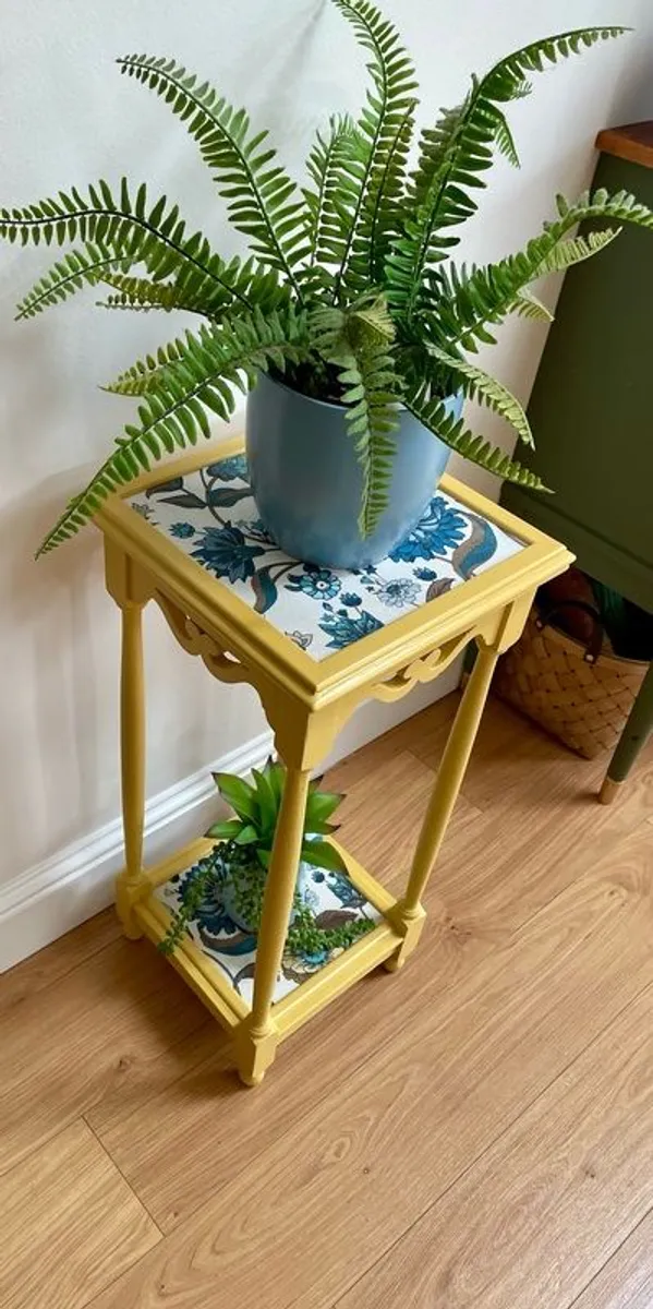 side table/plant stand - Image 3