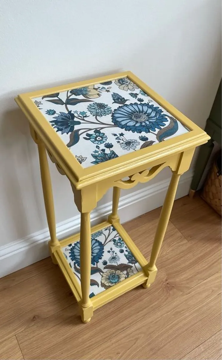side table/plant stand - Image 4