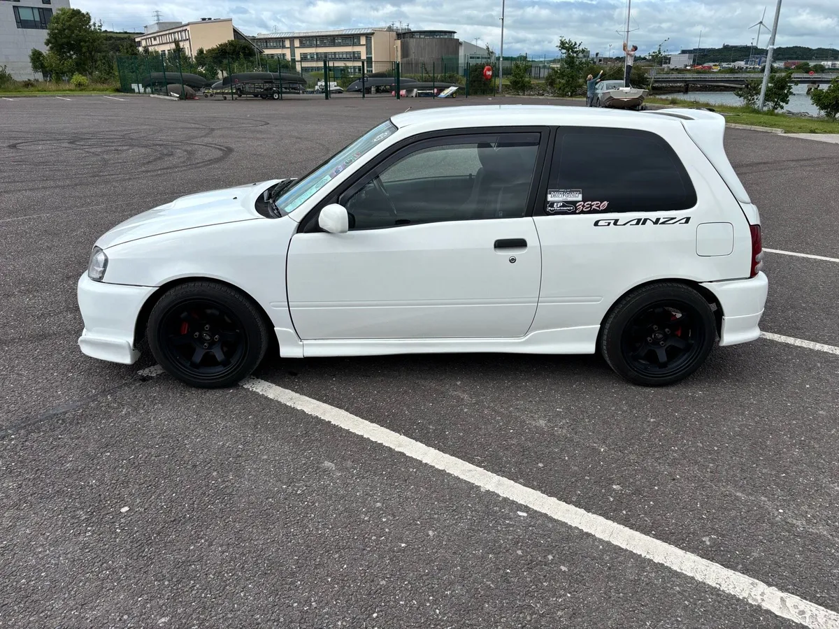 Toyota Glanza V - Image 3